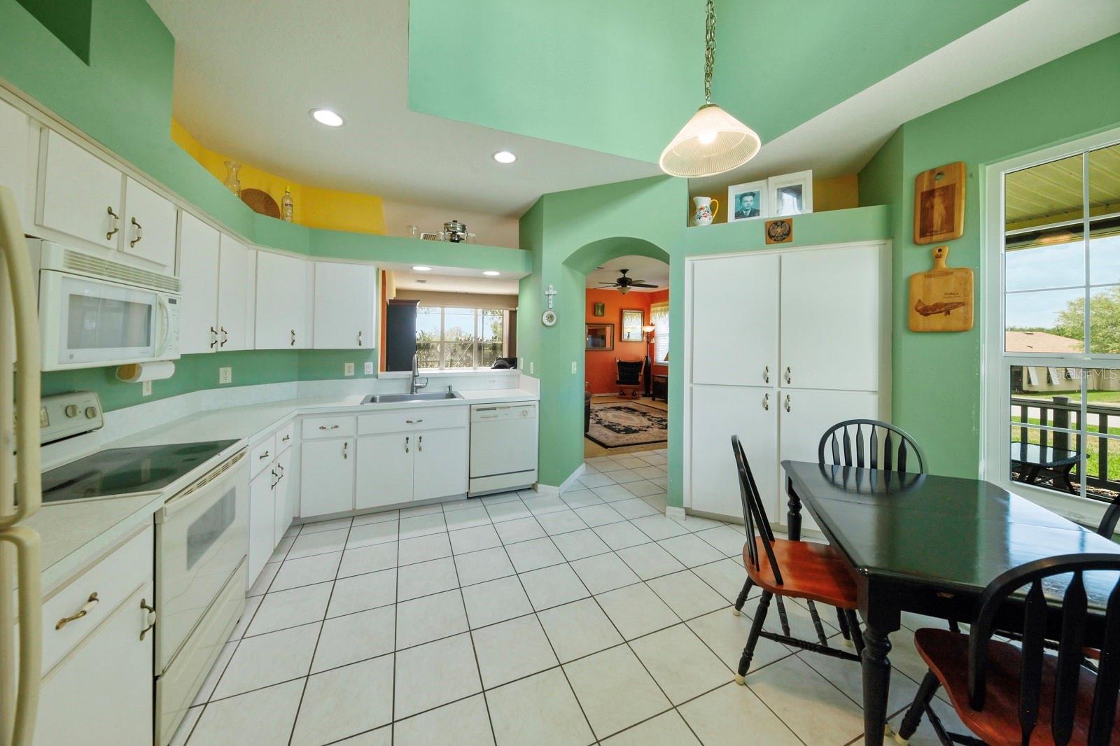 3600 Tropical Seas Loop 