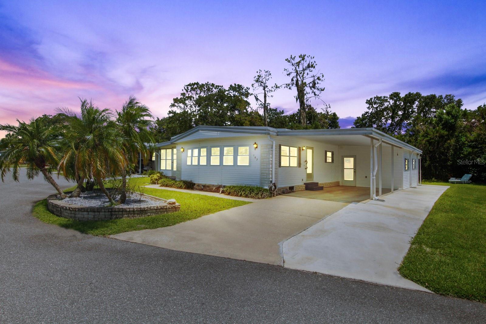 157 Bougainvillea Dr 