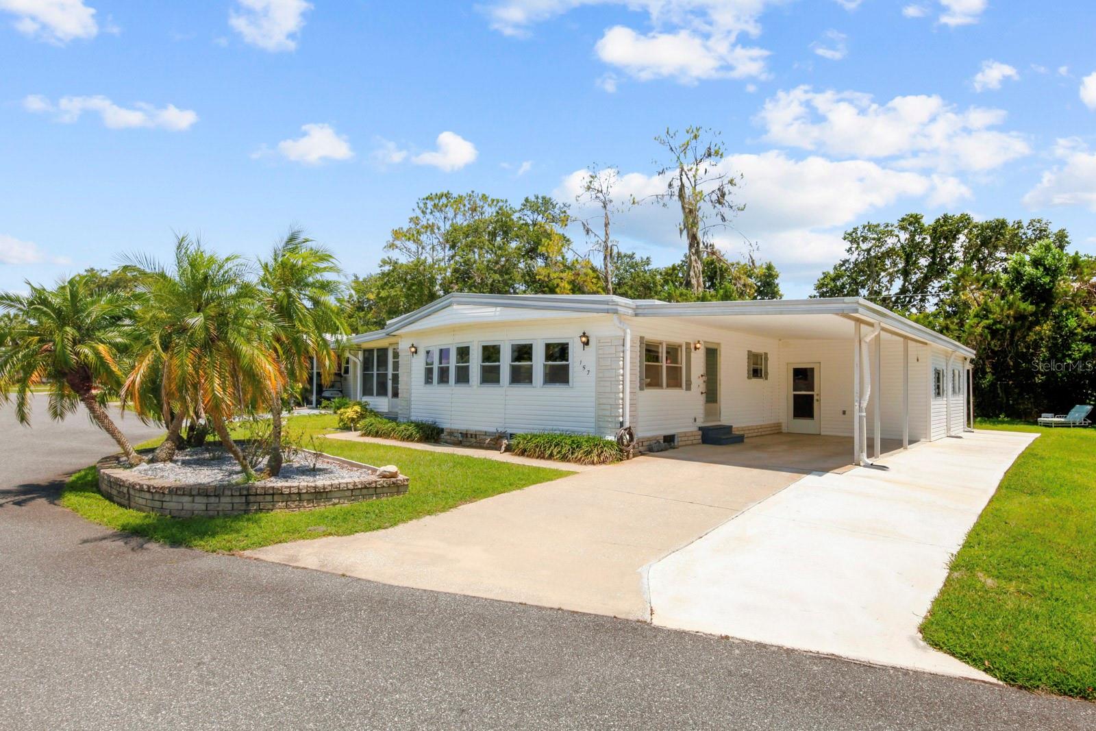 157 Bougainvillea Dr 