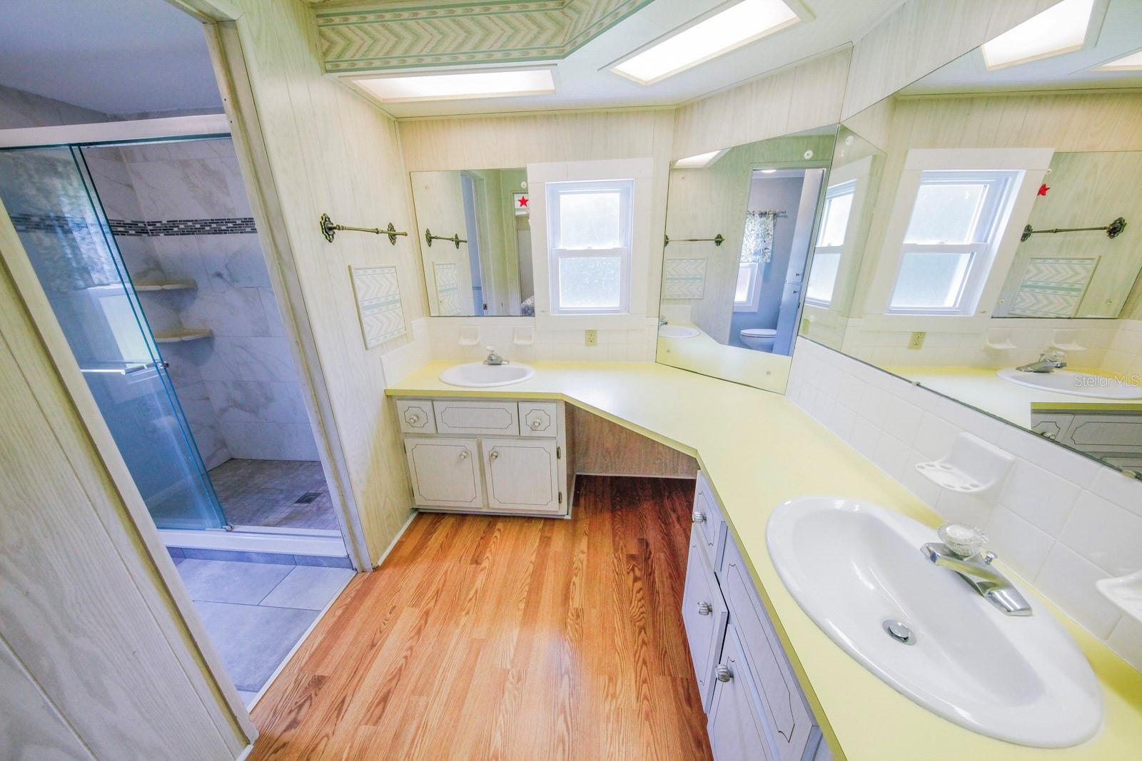 157 Bougainvillea Dr 