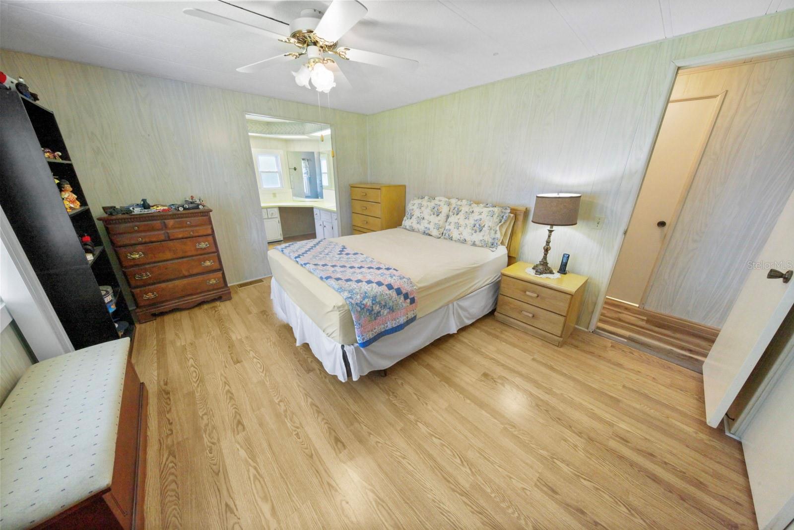 157 Bougainvillea Dr 