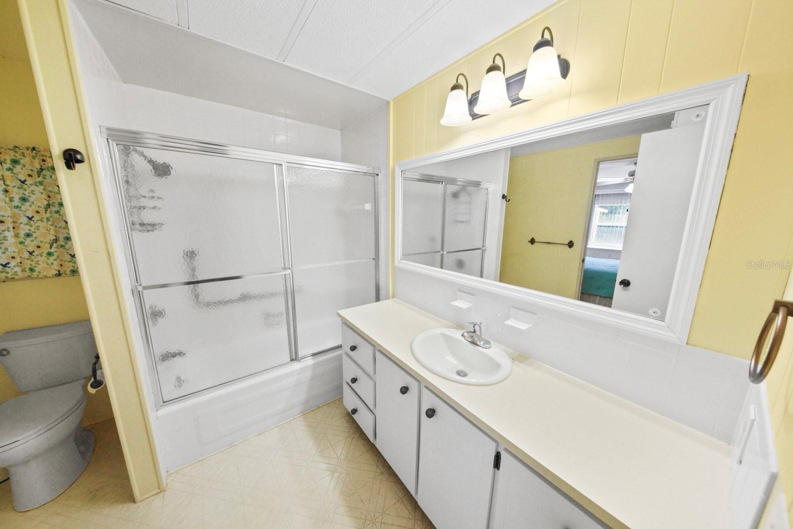 157 Bougainvillea Dr 