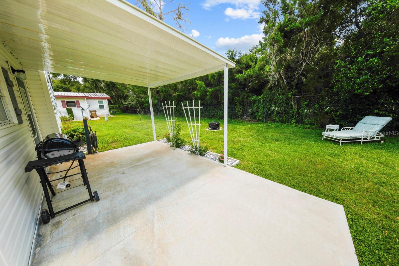 157 Bougainvillea Dr 