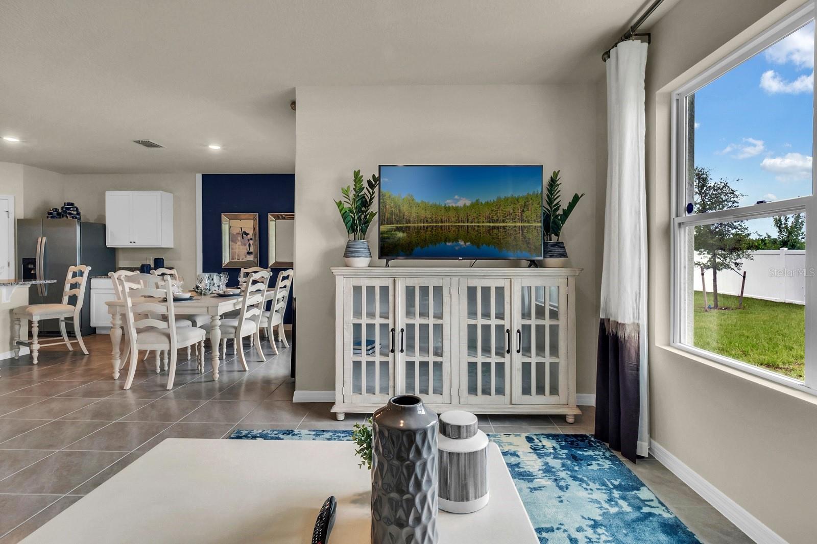 9560 Black Walnut Dr 