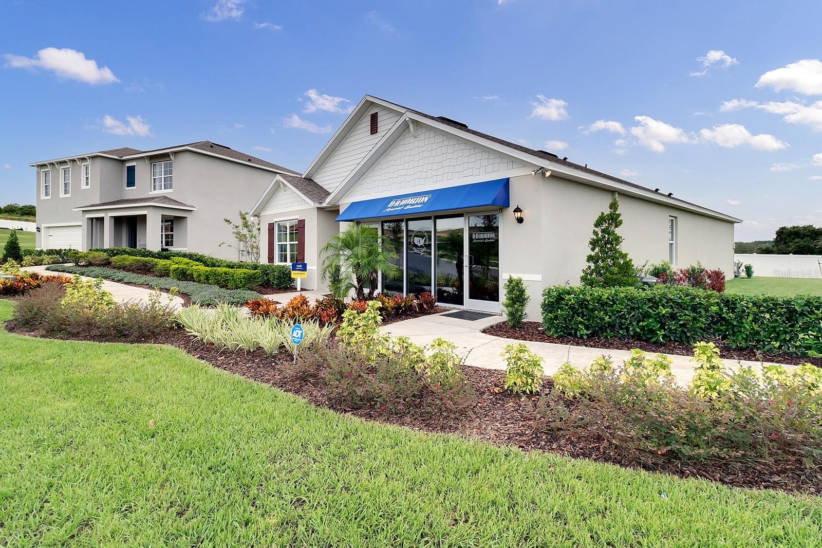 9560 Black Walnut Dr 