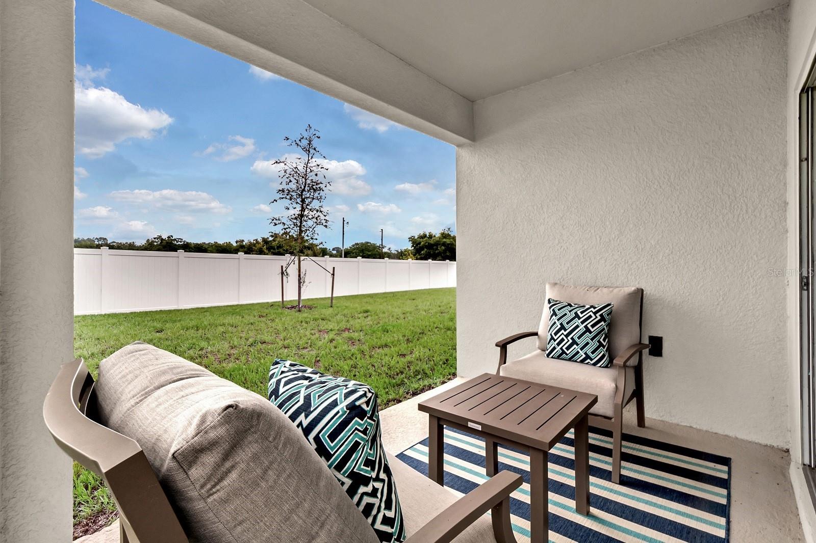 9560 Black Walnut Dr 