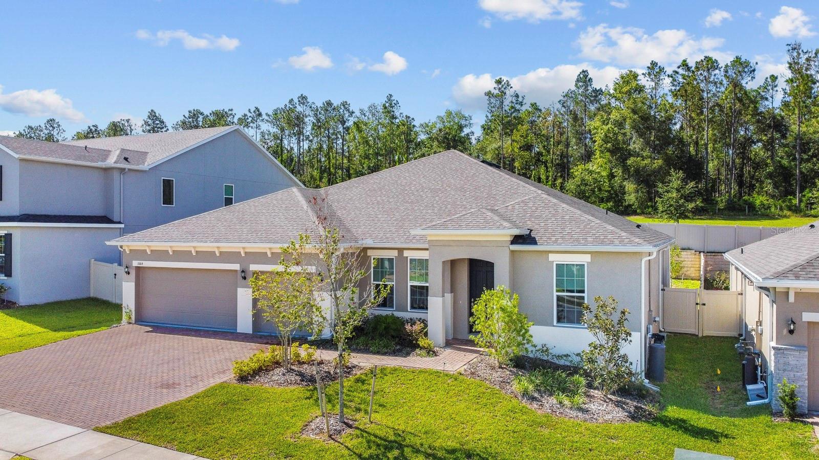 1064 Cavender Creek Rd 