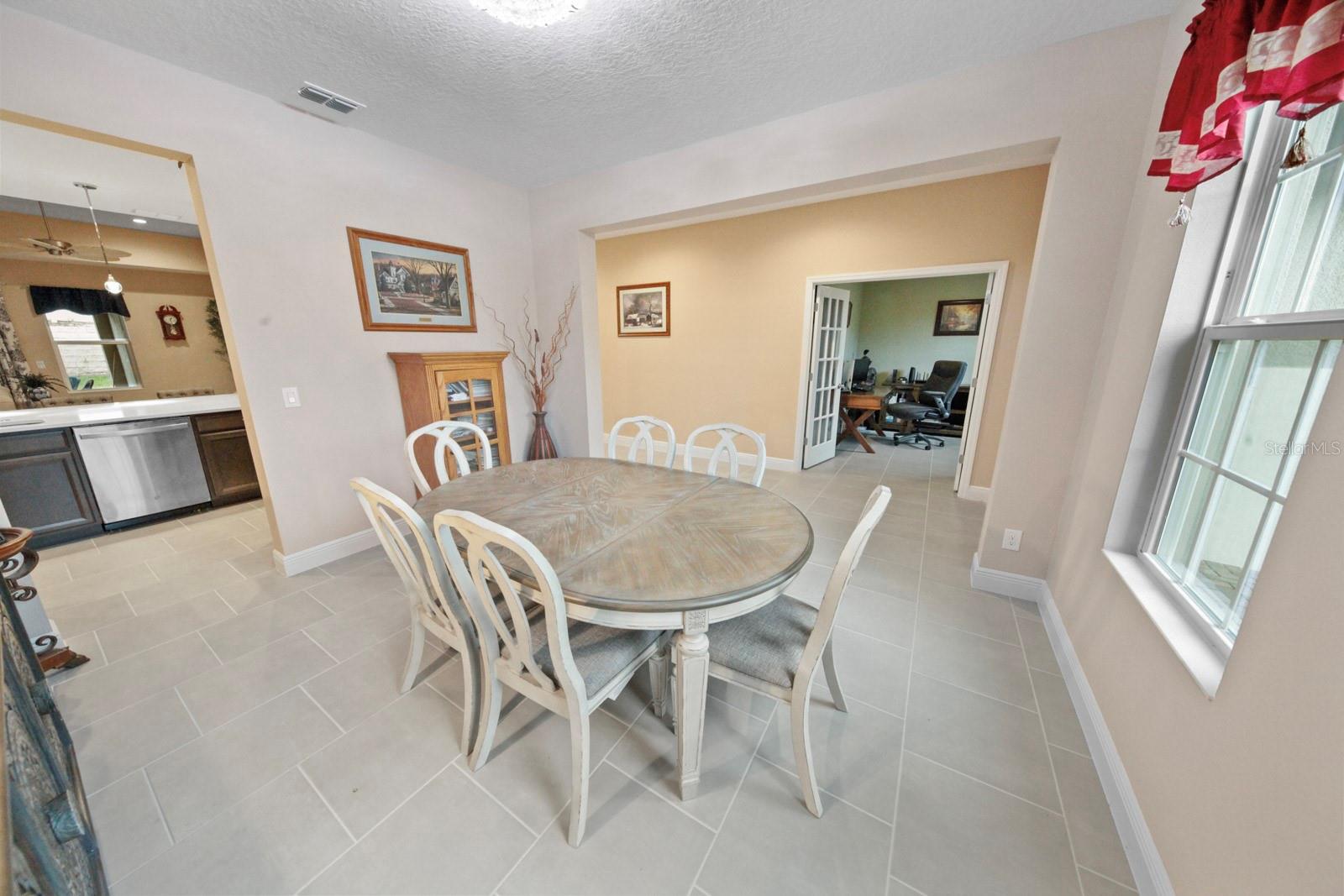 1064 Cavender Creek Rd 