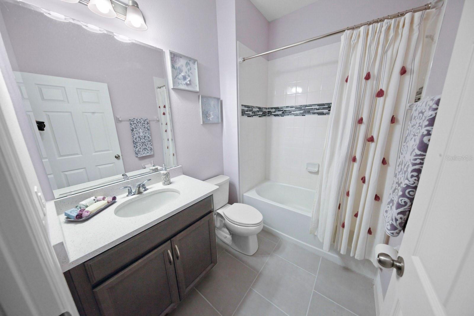 1064 Cavender Creek Rd 