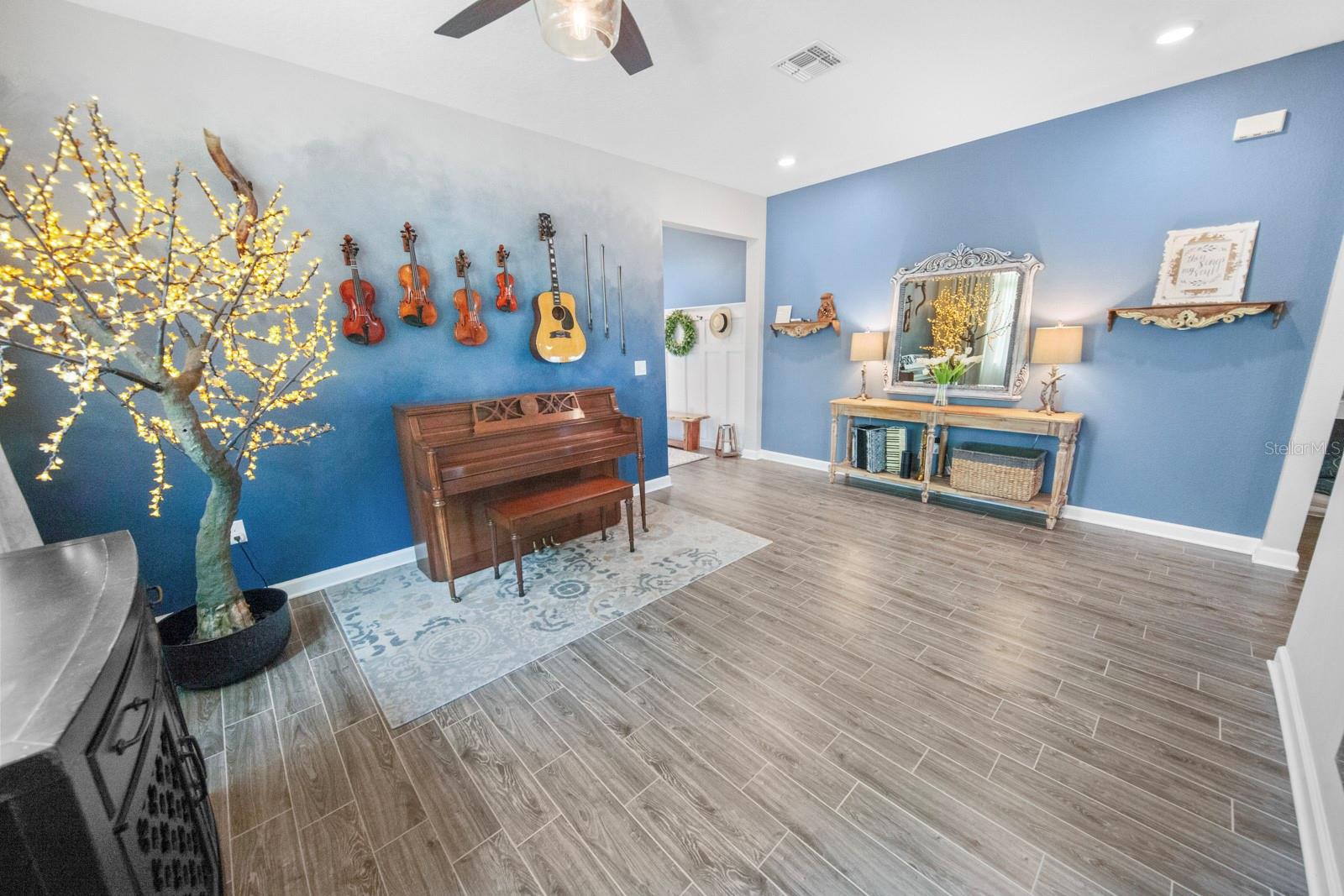 3436 Shallow Cove Ln 