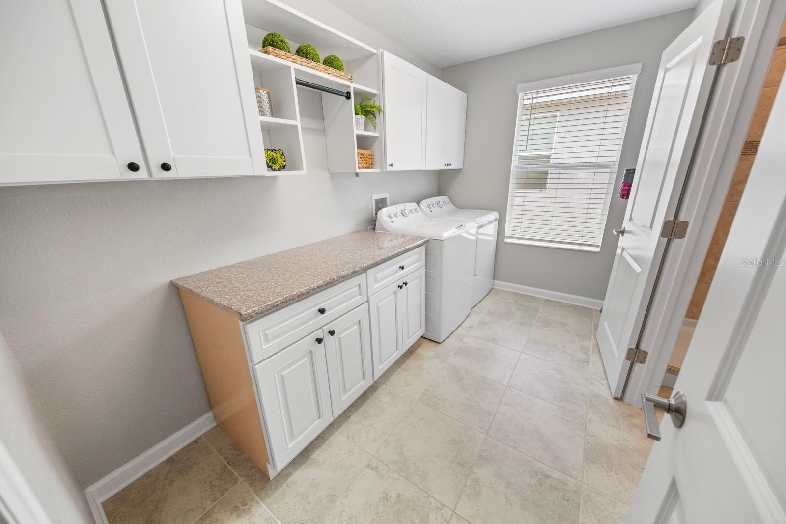 3436 Shallow Cove Ln 