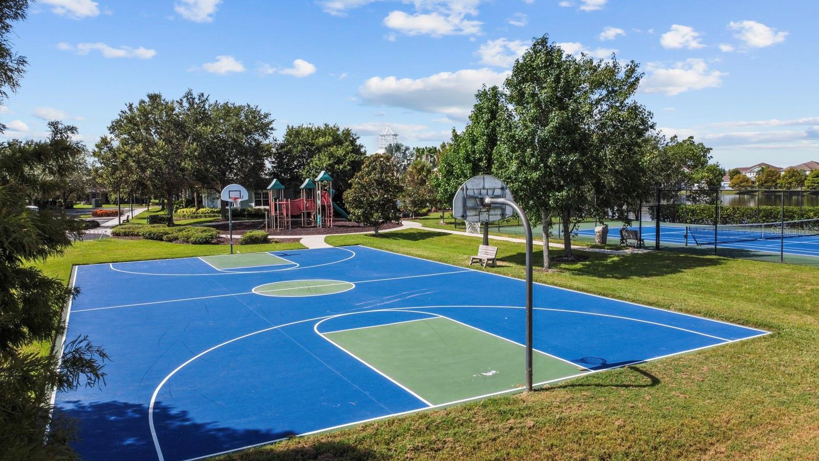 552 Juniper Springs Dr 