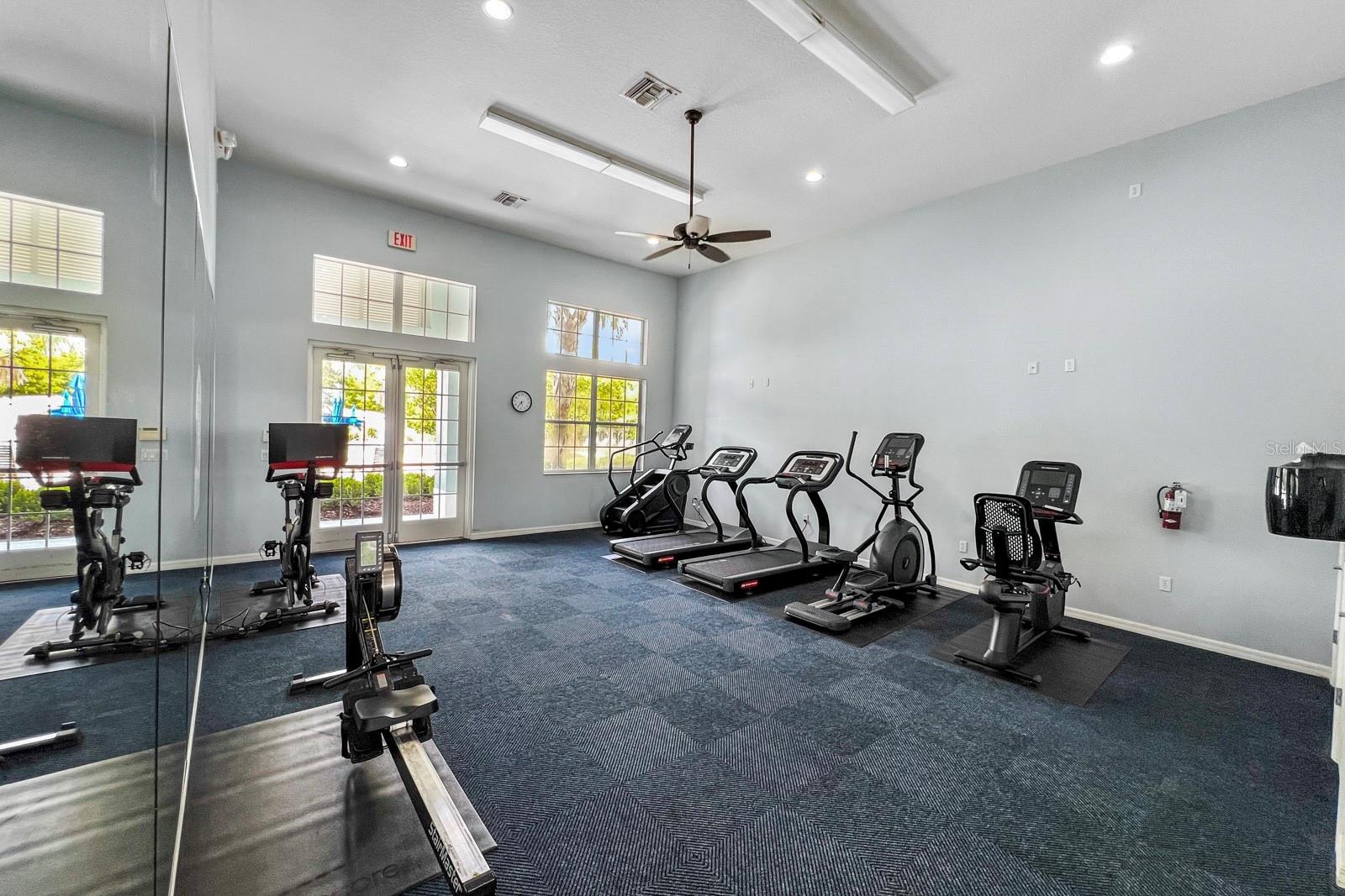 552 Juniper Springs Dr 