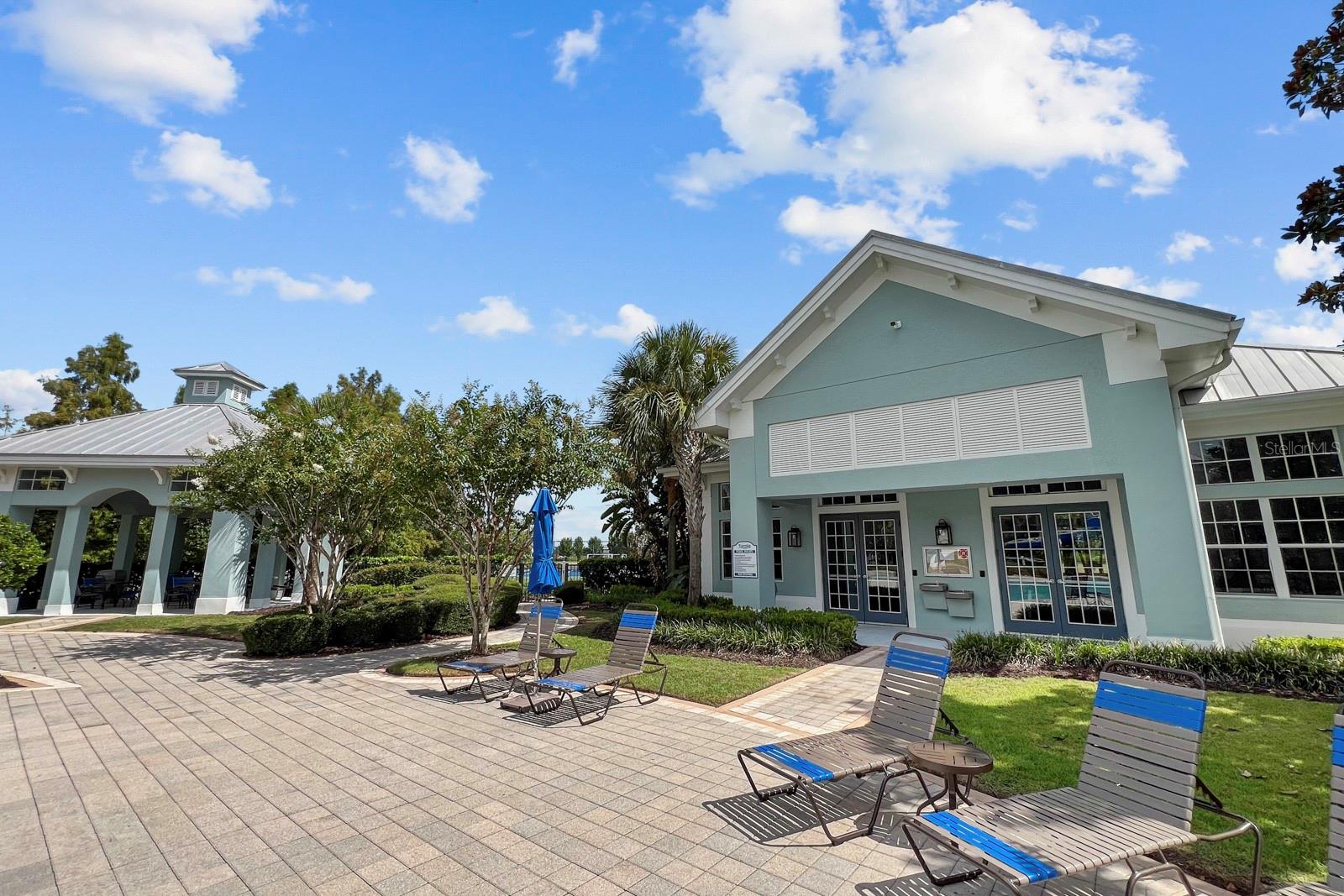 552 Juniper Springs Dr 