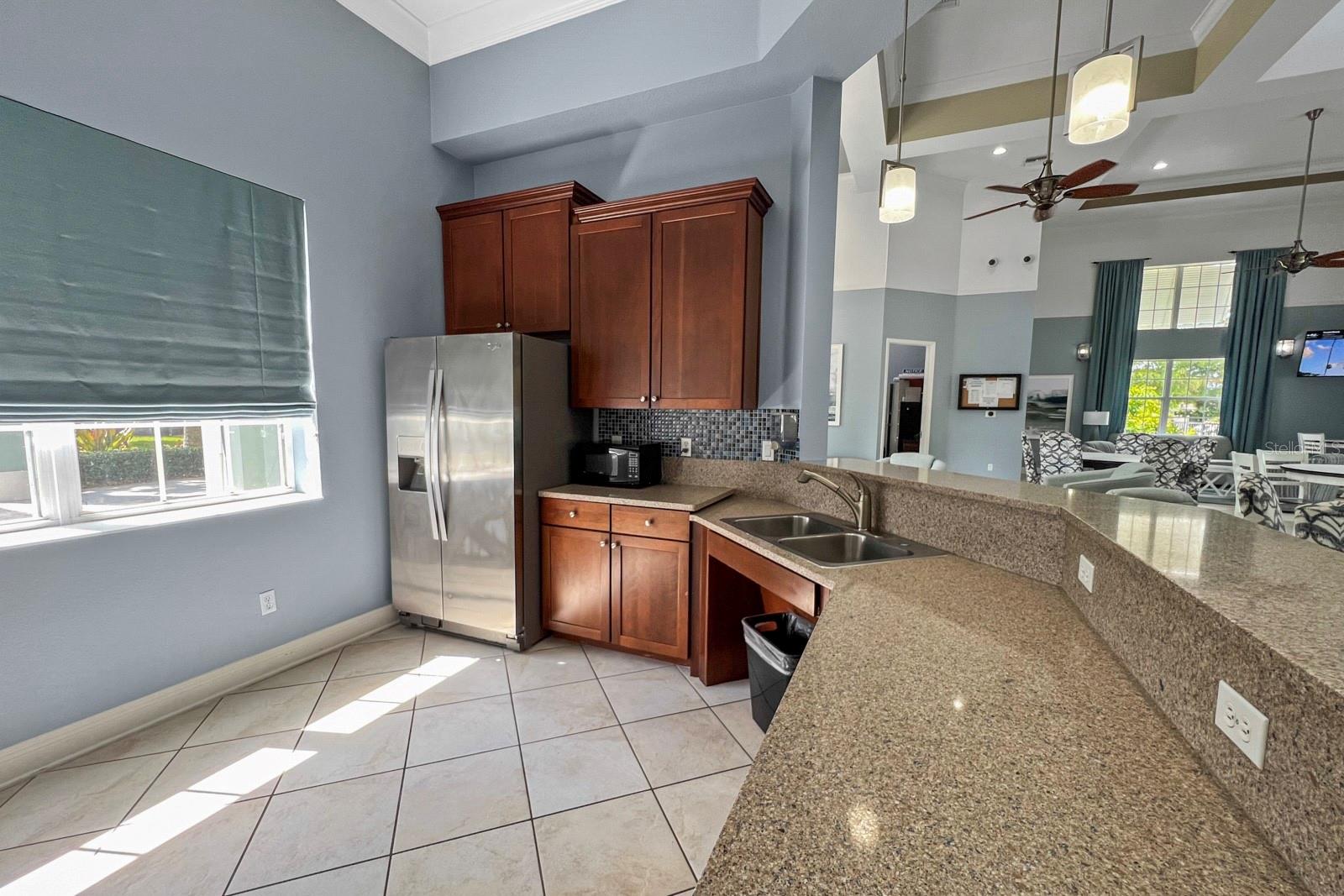 552 Juniper Springs Dr 