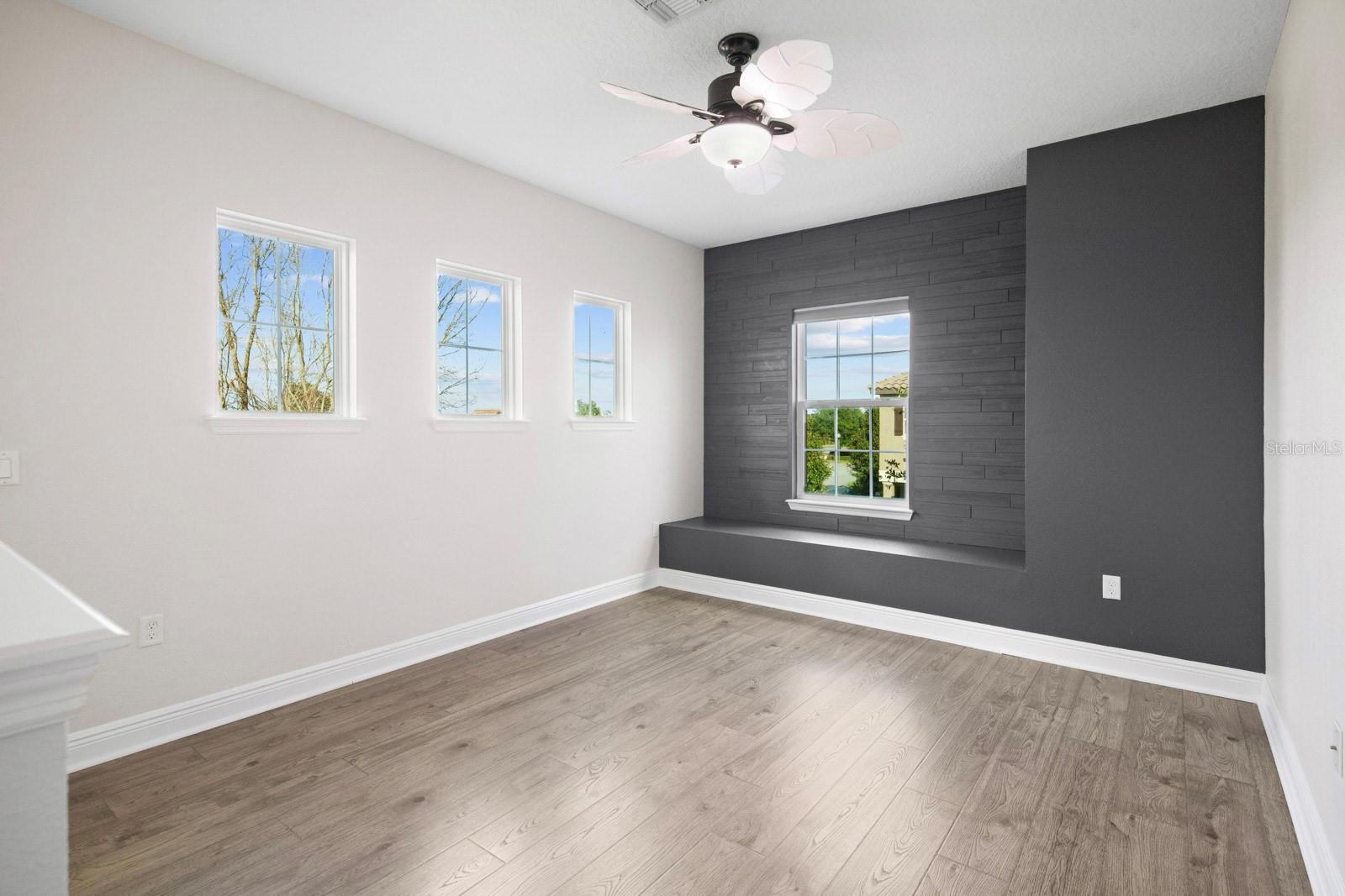 9306 Mira Valle Ln 