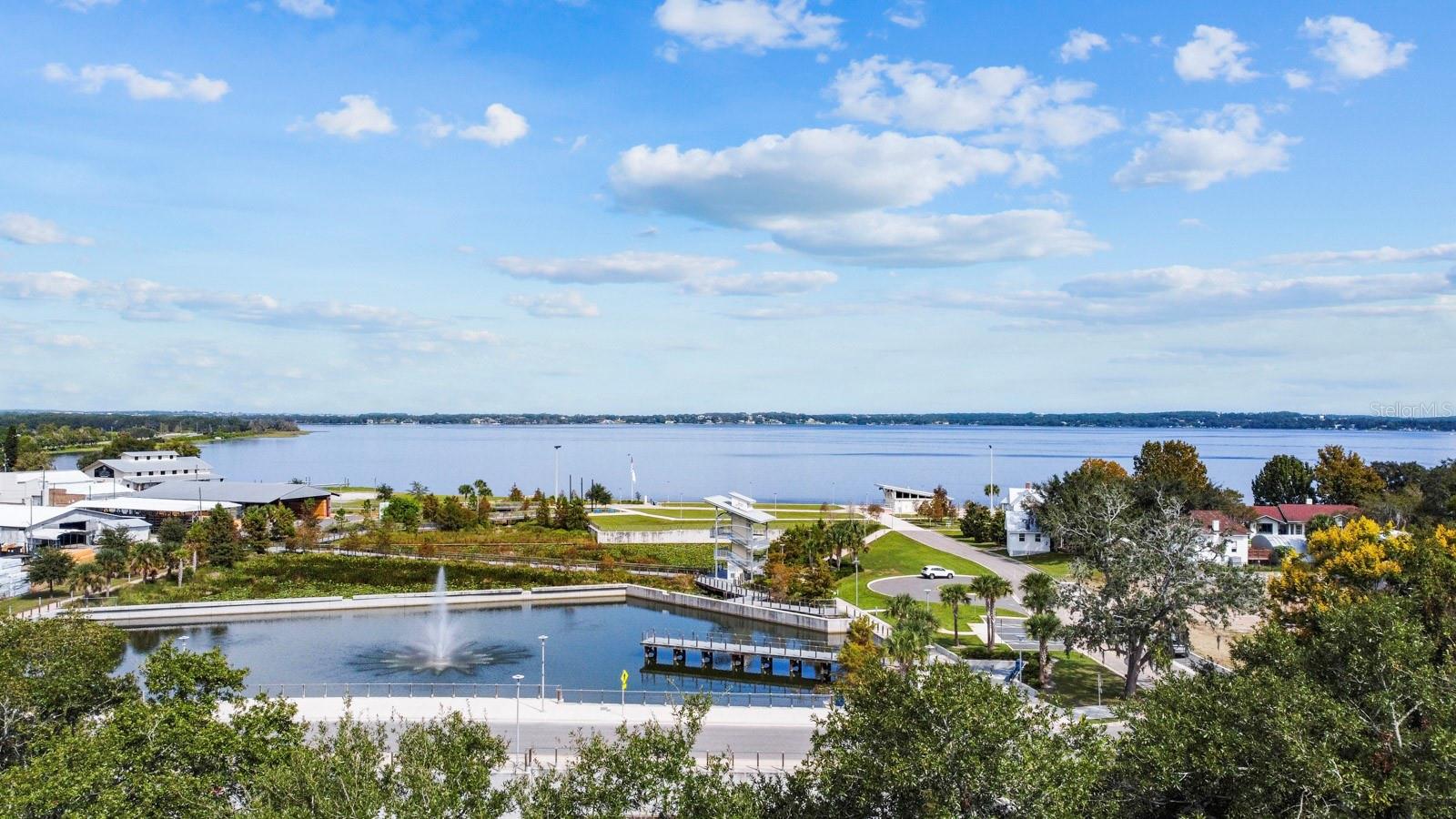 8122 Pine Island Rd 