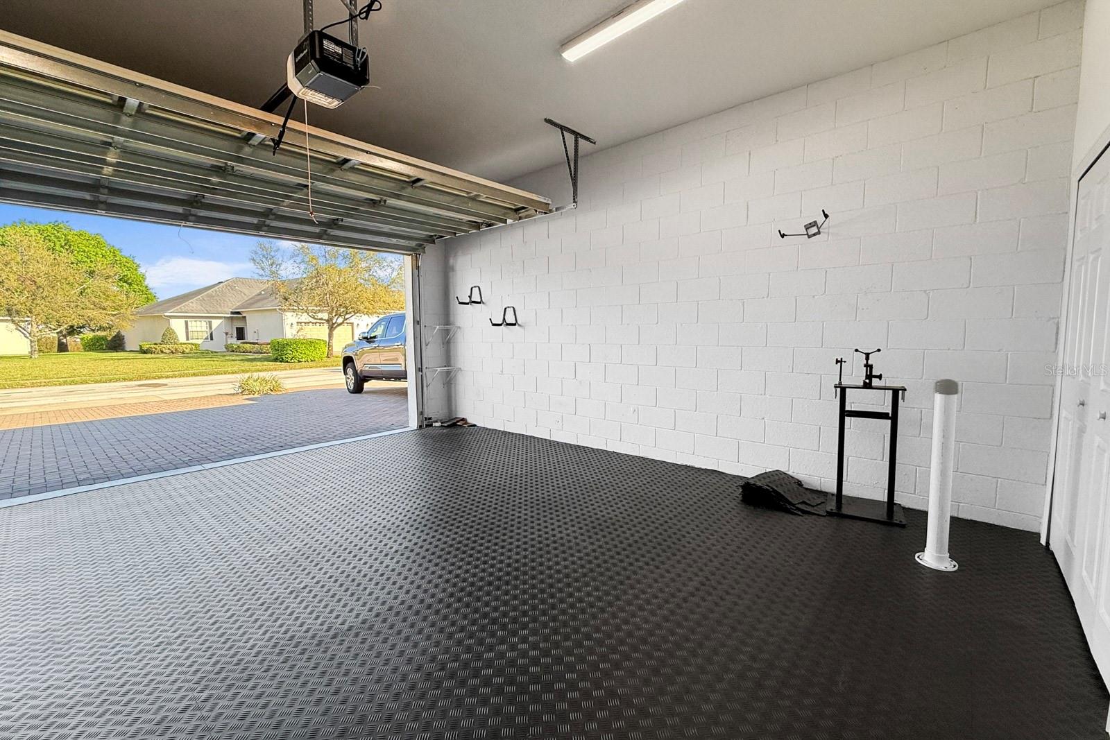 1024 Green Gate Blvd