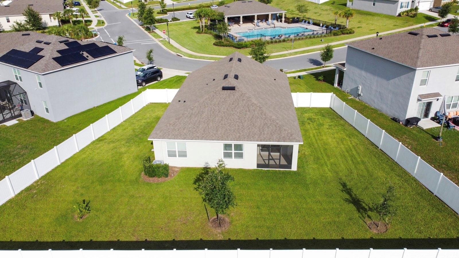 9560 Black Walnut Dr