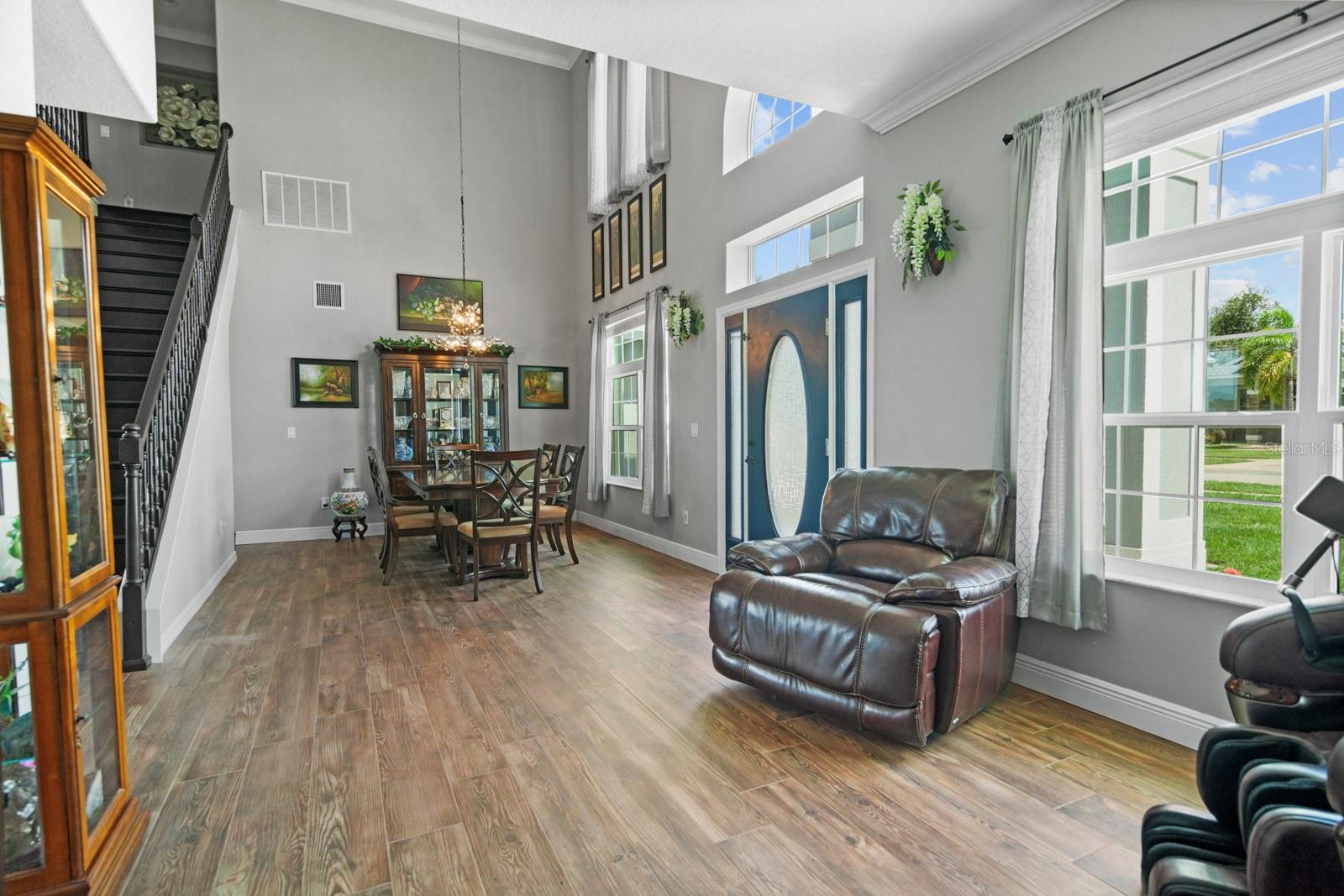 5209 Cape Hatteras Dr