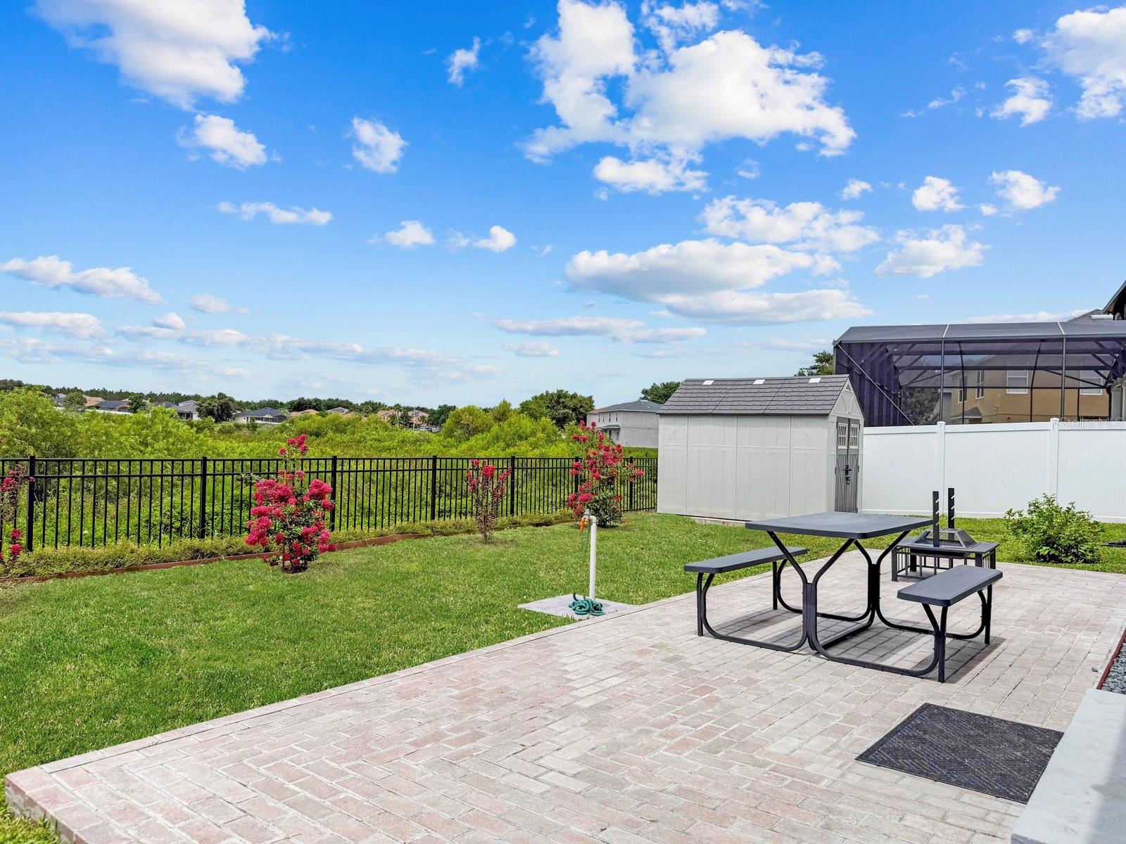 5209 Cape Hatteras Dr