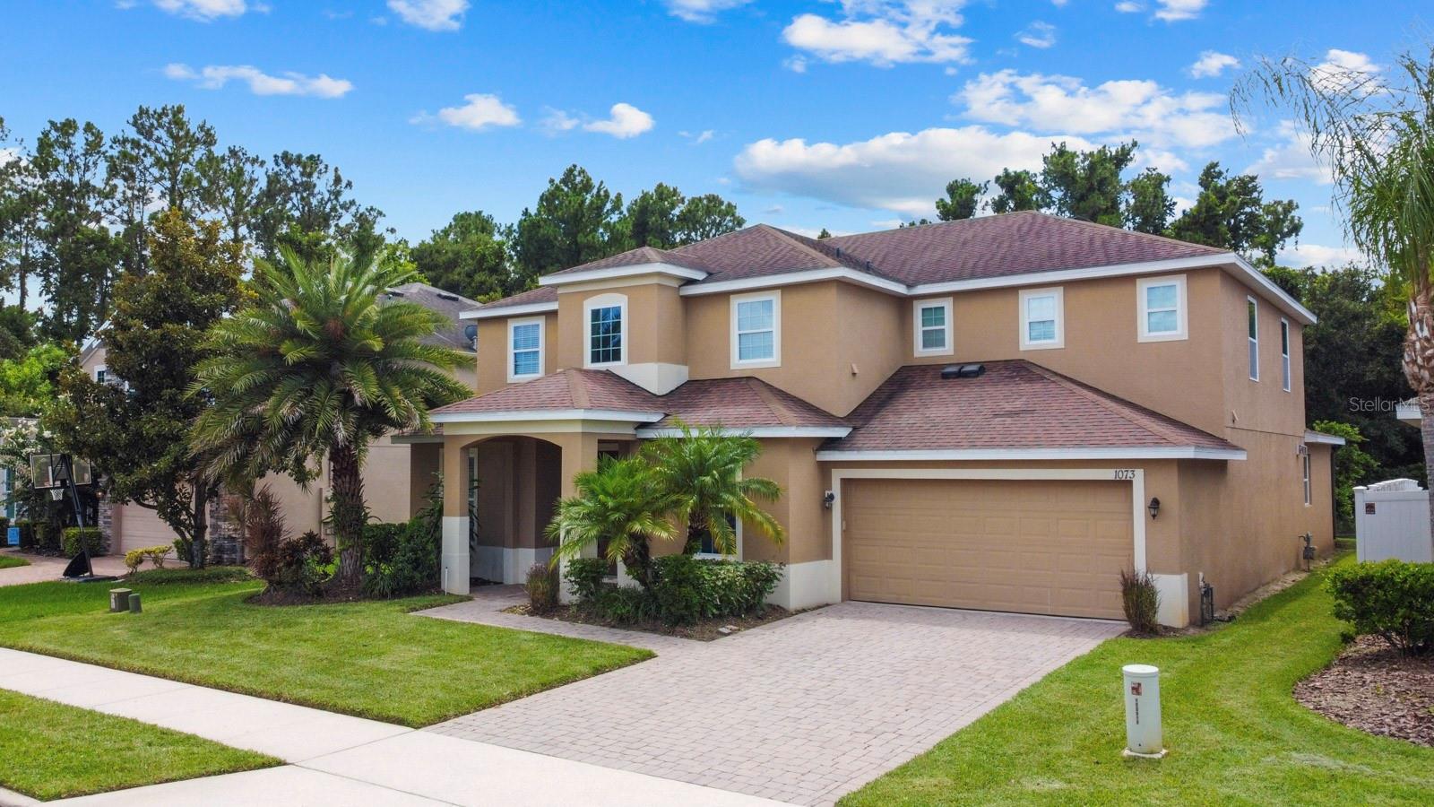 1073 VINSETTA CIR