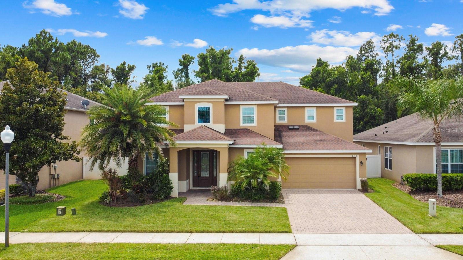 1073 Vinsetta Cir