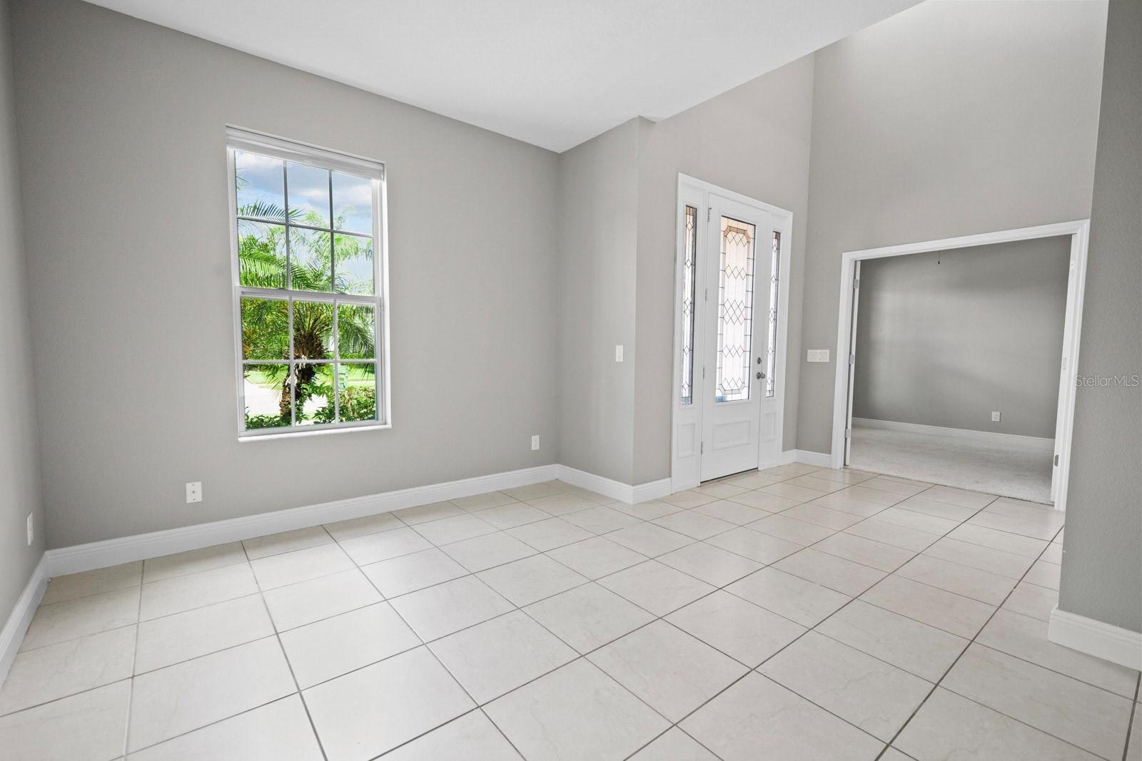 1073 VINSETTA CIR