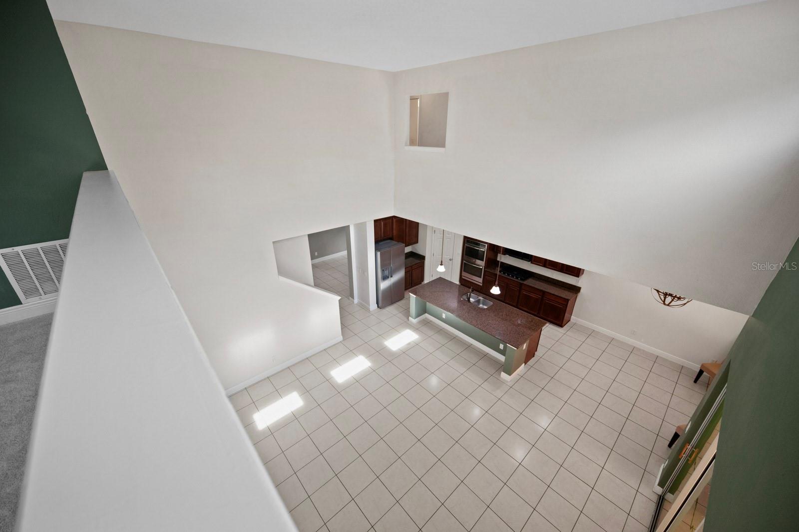 1073 VINSETTA CIR