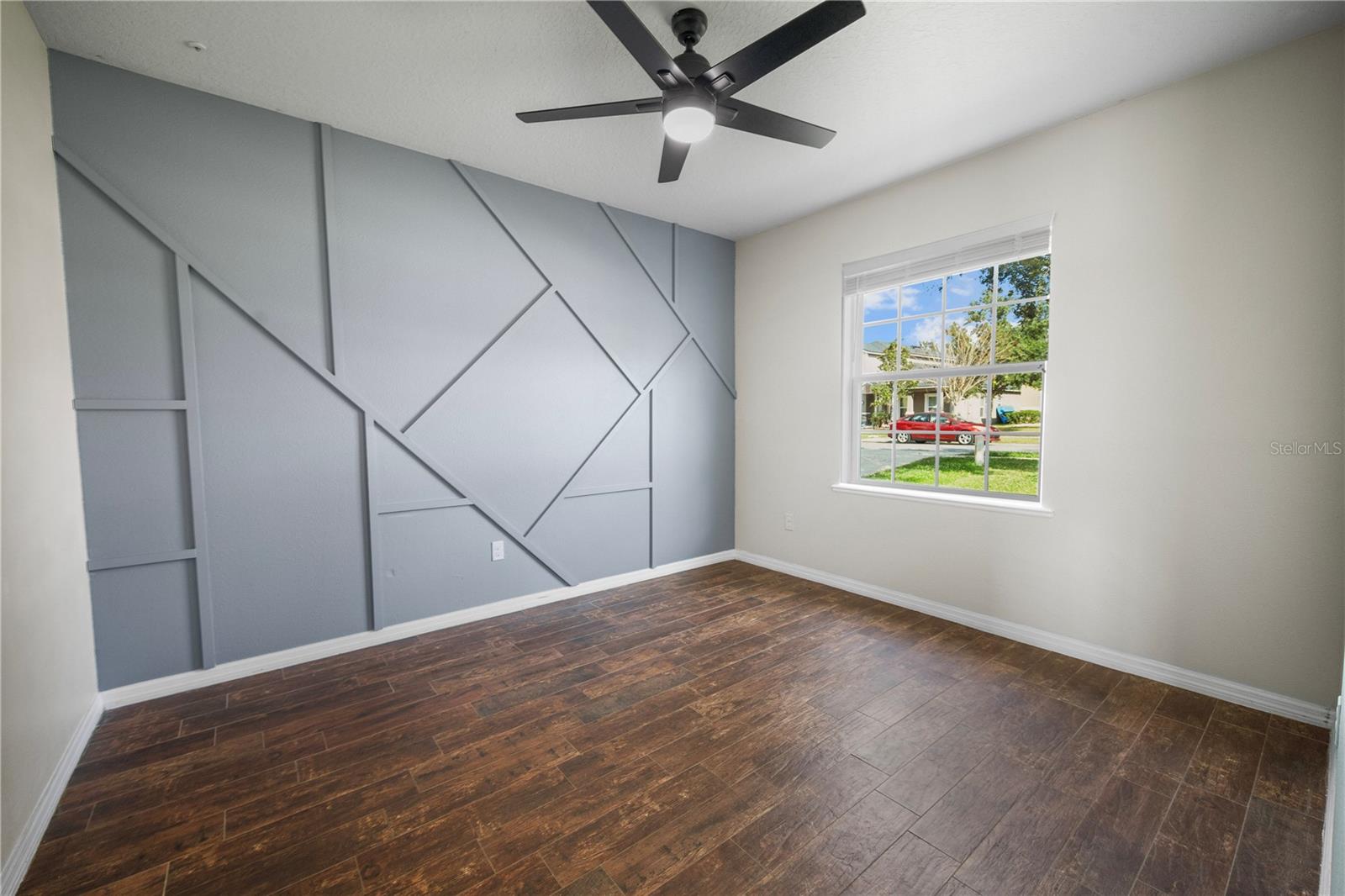 161 Prairie Falcon Dr