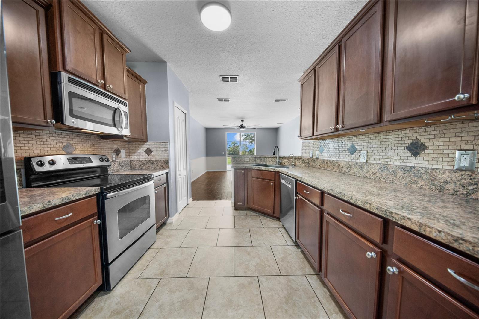 161 Prairie Falcon Dr