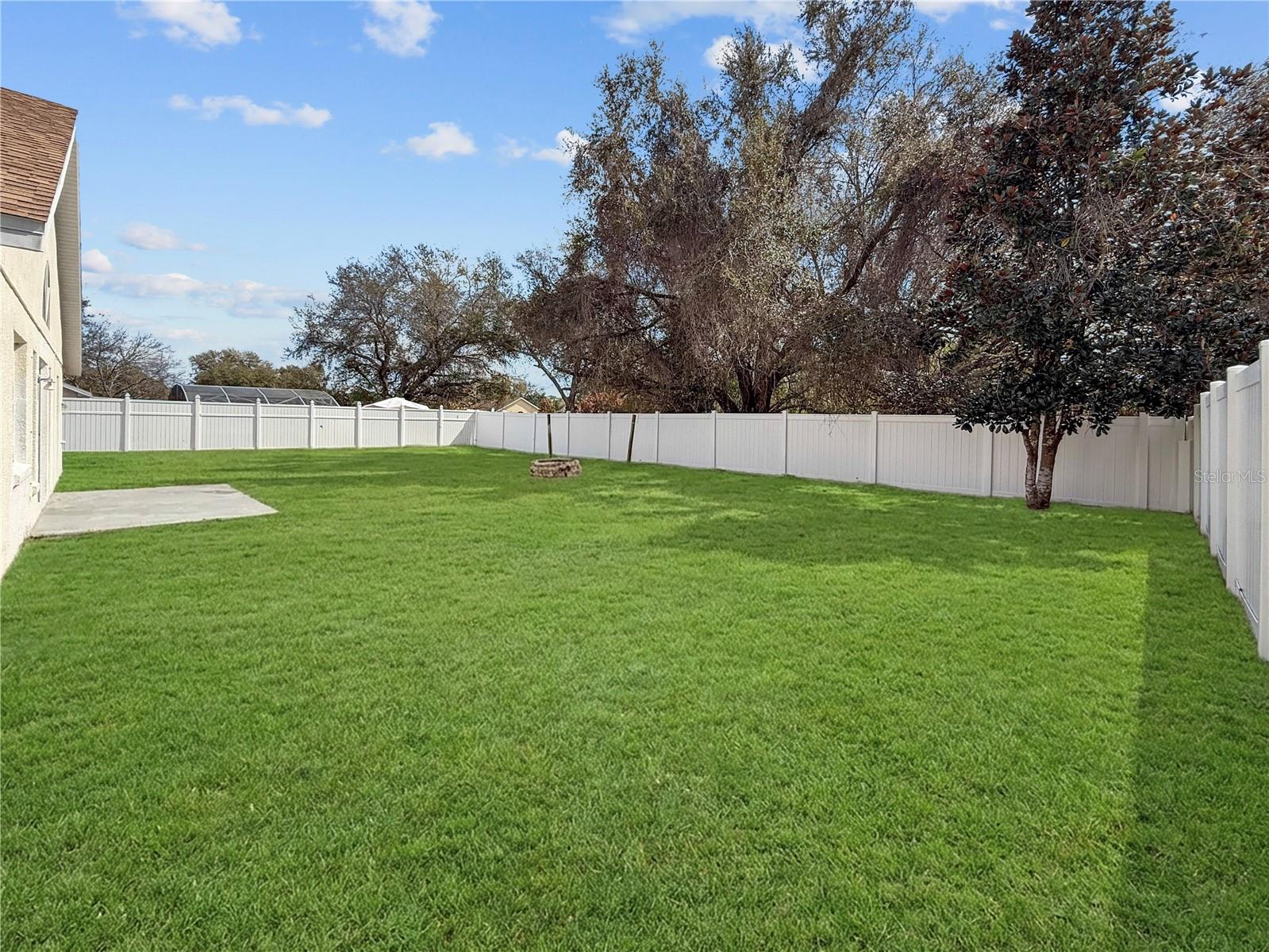 11748 Constance Way