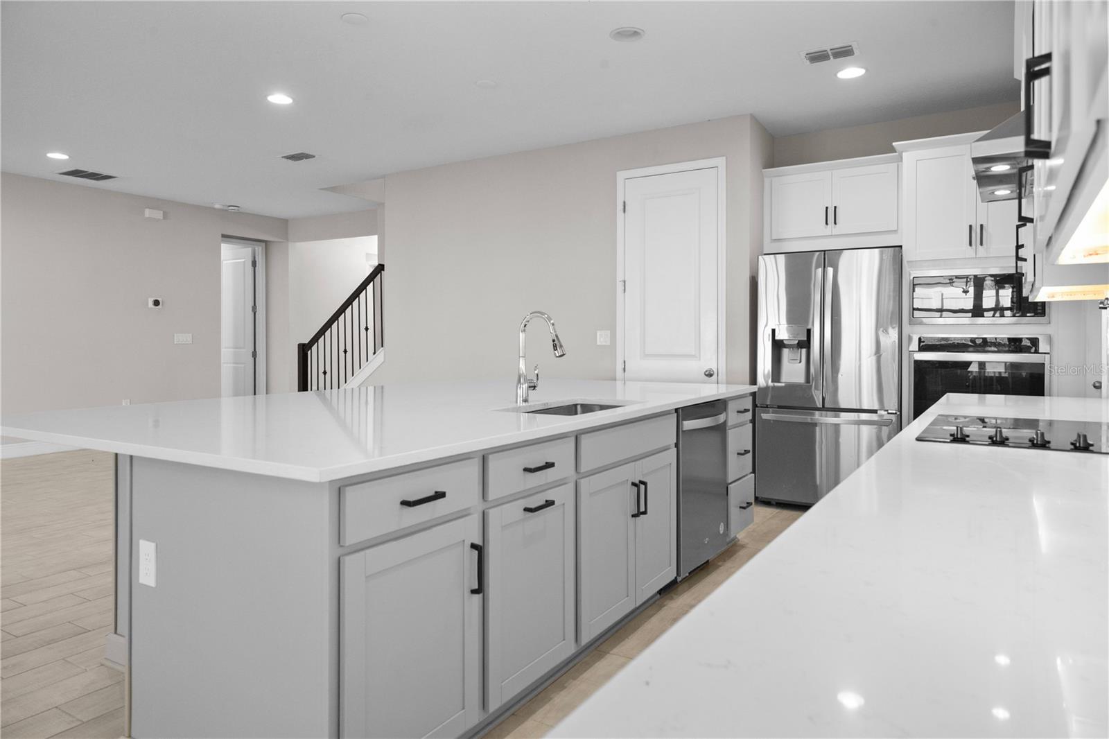 4446 Renly Ln
