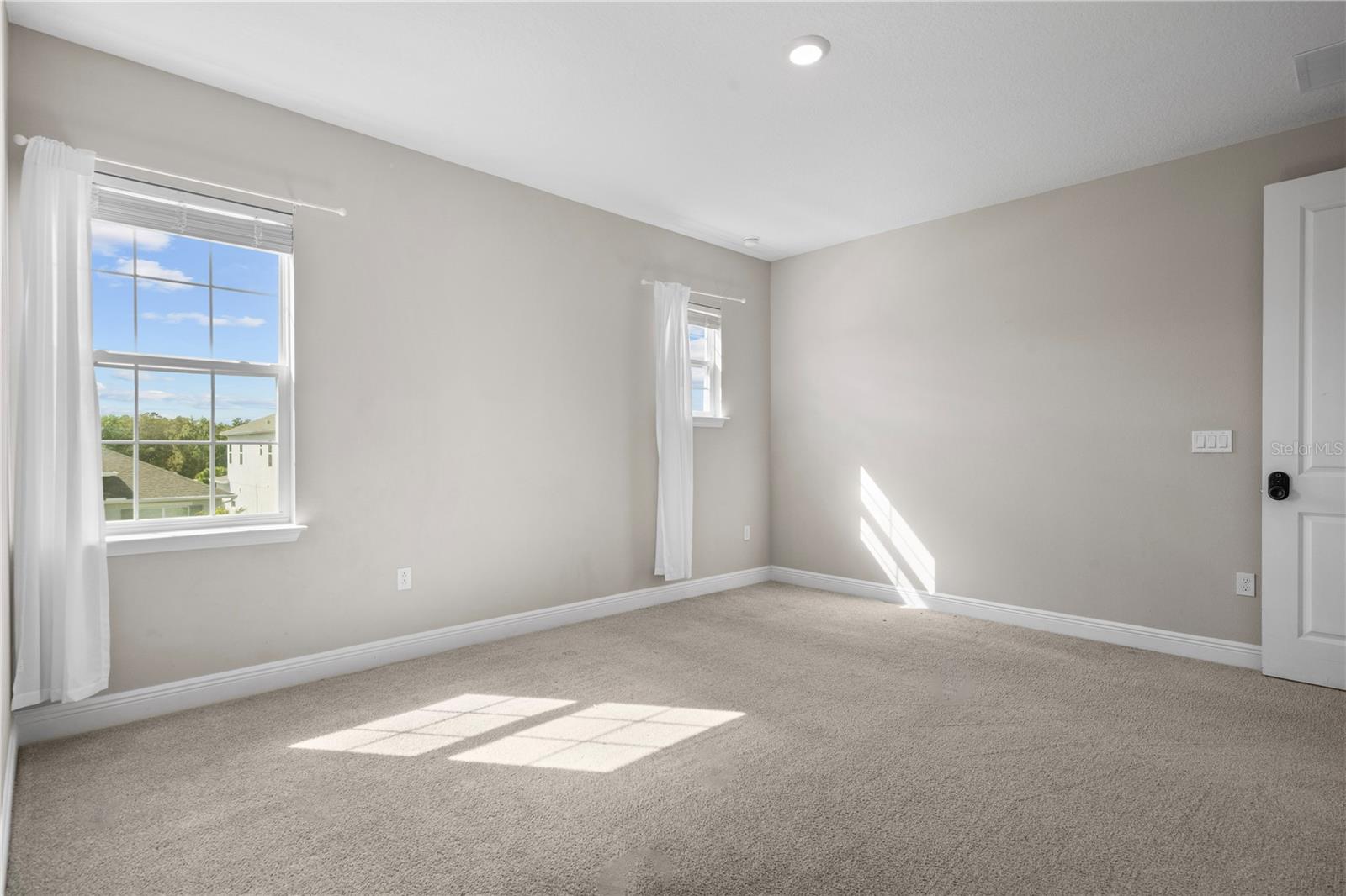 4446 Renly Ln