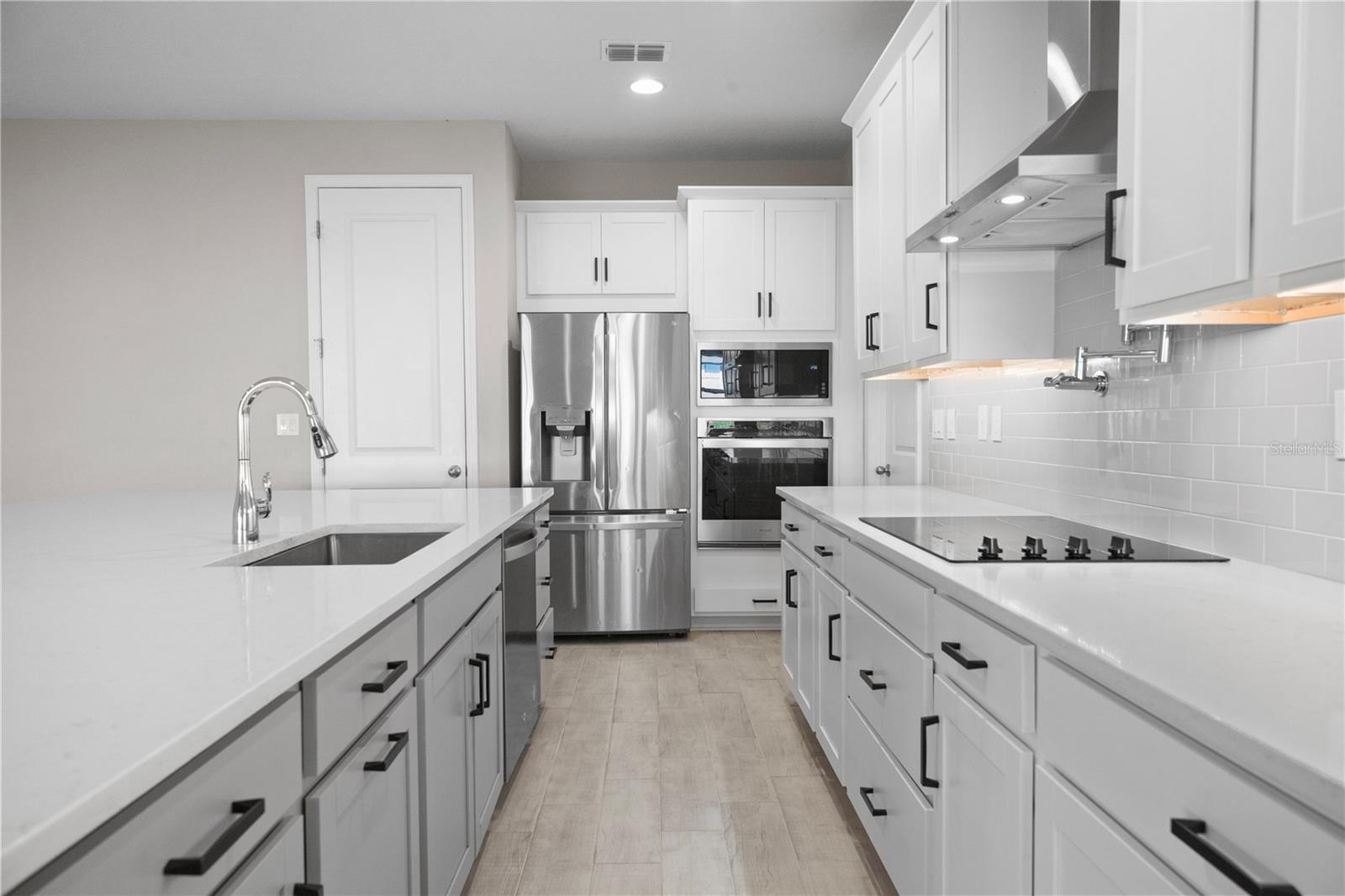 4446 Renly Ln