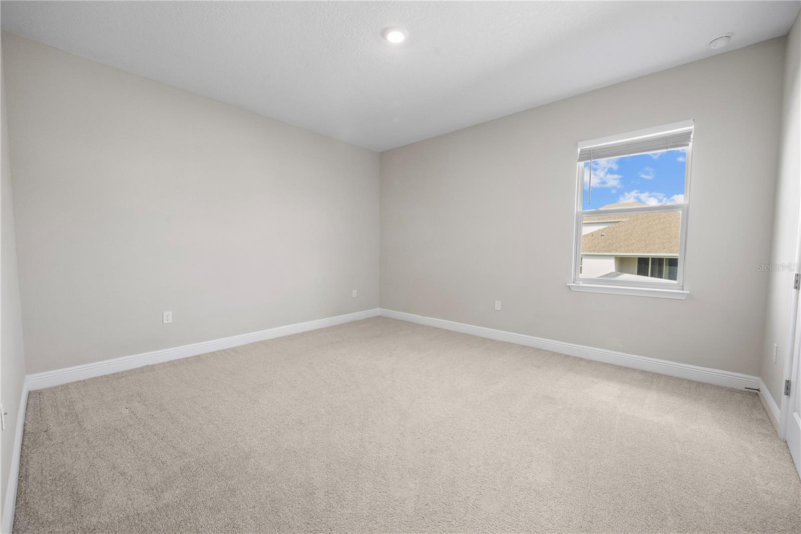 4446 Renly Ln