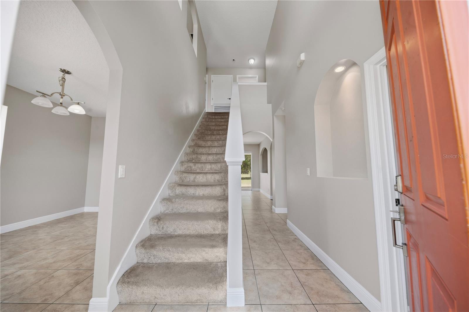8848 Bogaert Dr