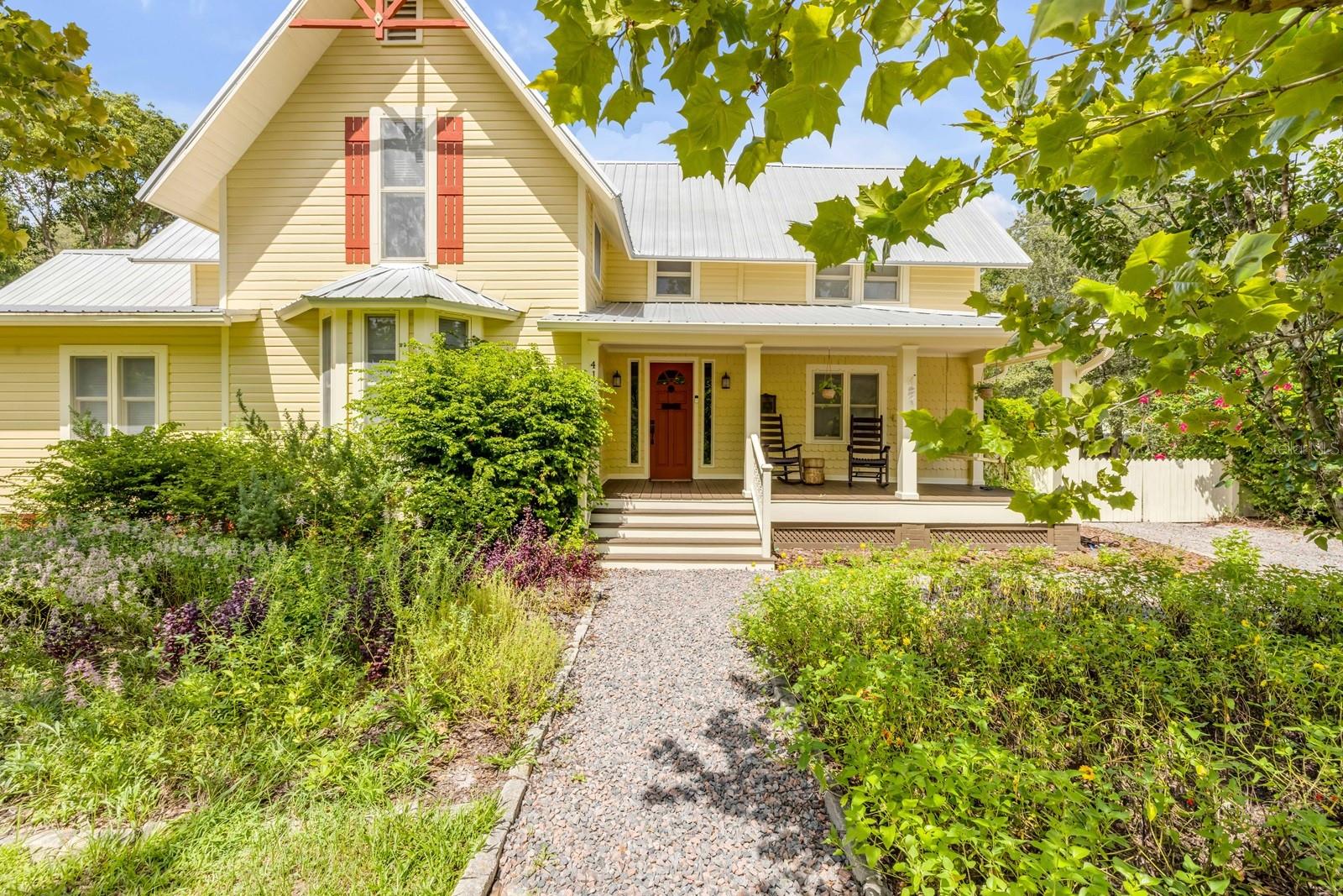 417 W MINNESOTA AVE