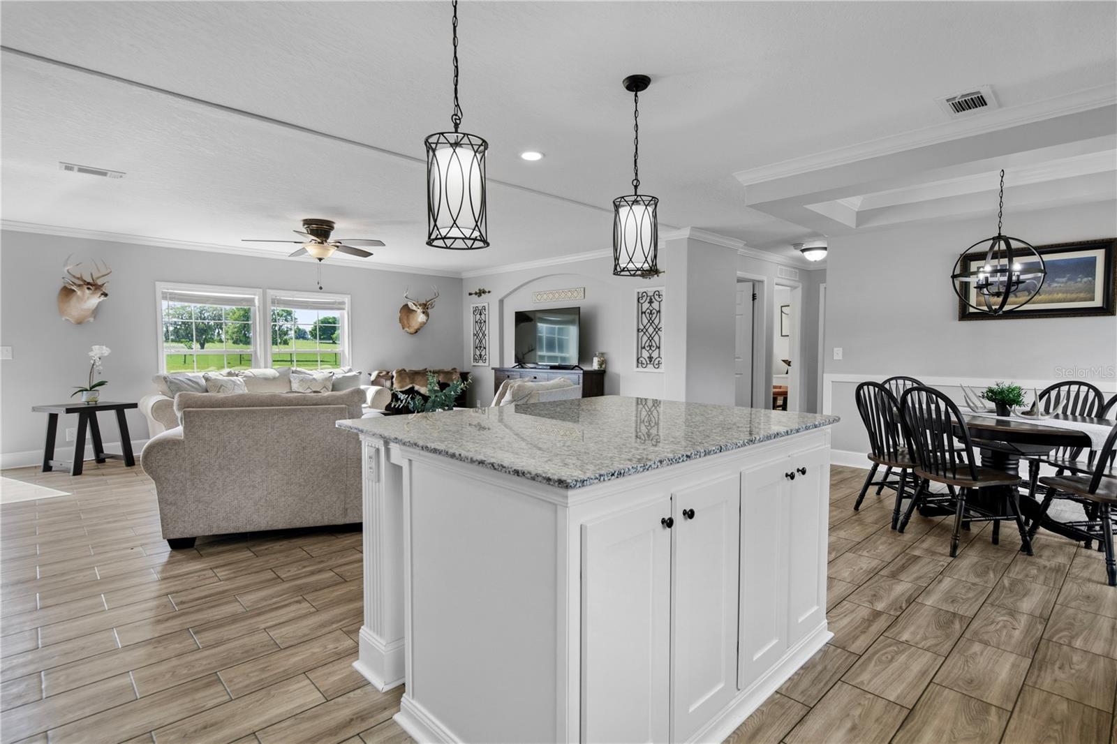 9650 COCKATOO LN