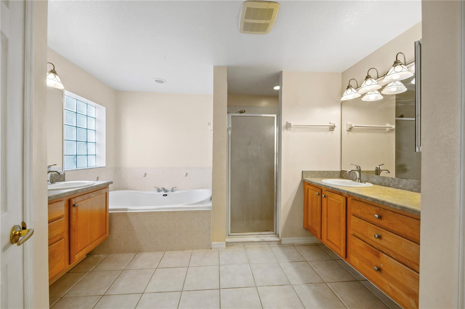 11546 Nice Ct