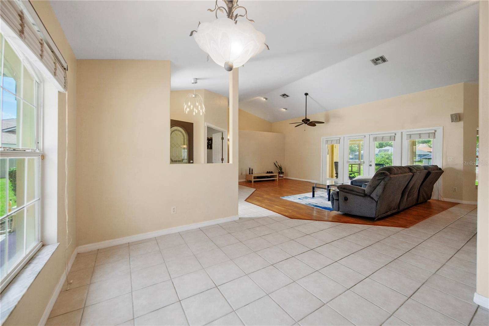 11546 Nice Ct