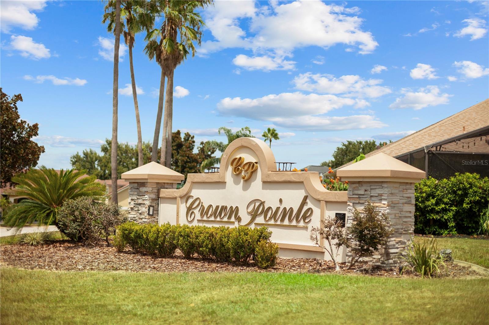 12615 Crown Point Cir