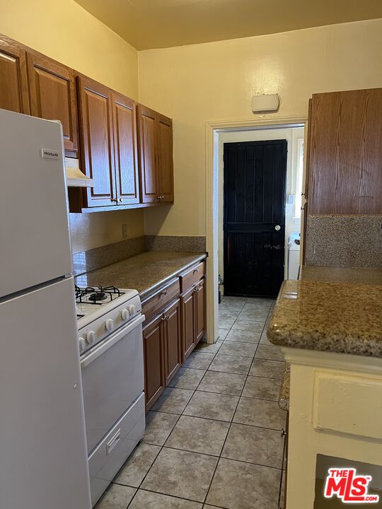 1304 S Mansfield Ave