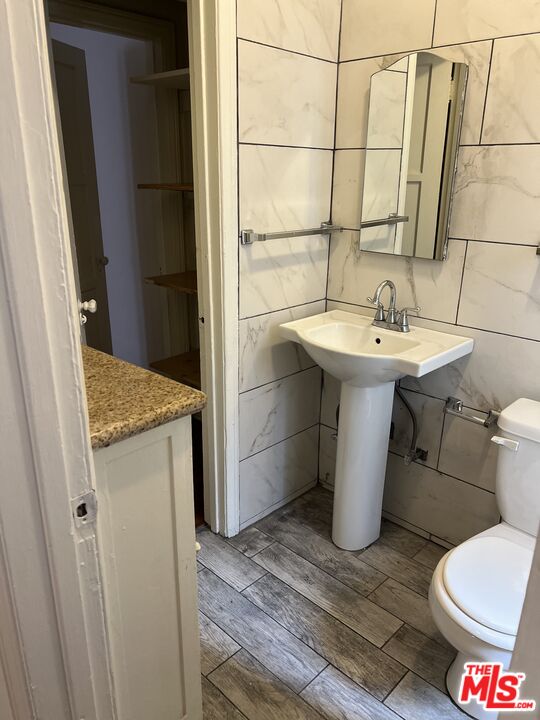 1304 S Mansfield Ave