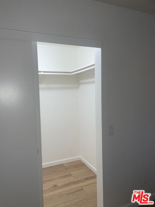 4810 S La Brea Ave Unit: 210