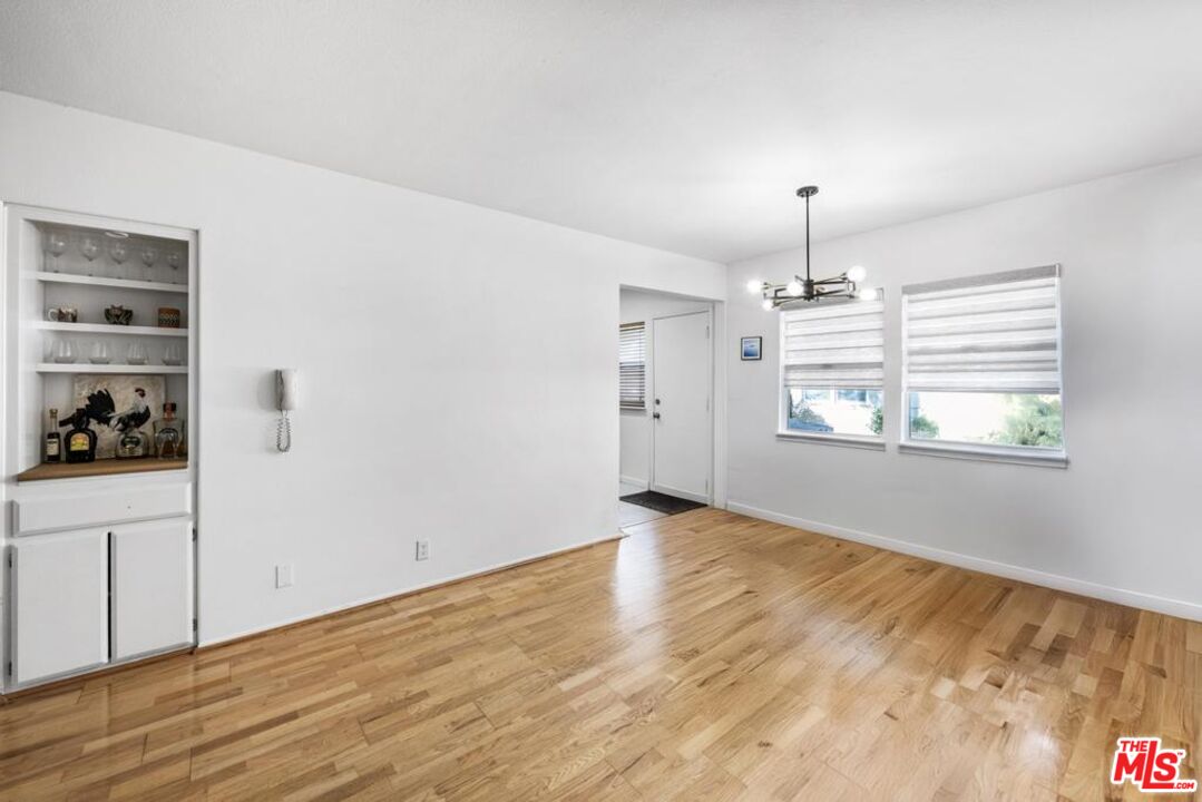 5825 Bowcroft St Unit: 1