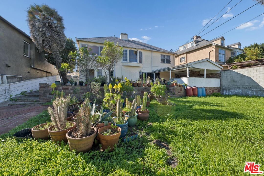 5002 Valley Ridge Ave