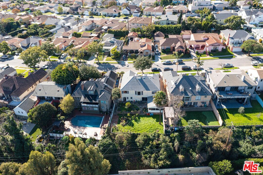 5002 Valley Ridge Ave