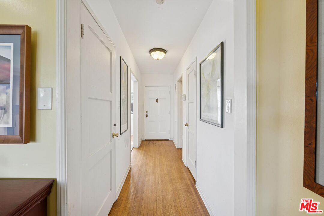 5002 Valley Ridge Ave