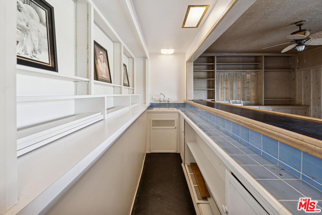 5002 Valley Ridge Ave